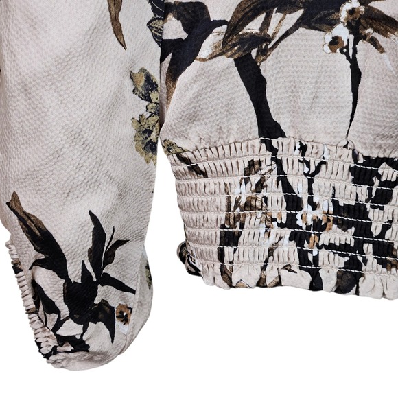 White‎ House Black Market Floral Tie Neck Long Sleeve Smocked Blouse Size S - Picture 7 of 10